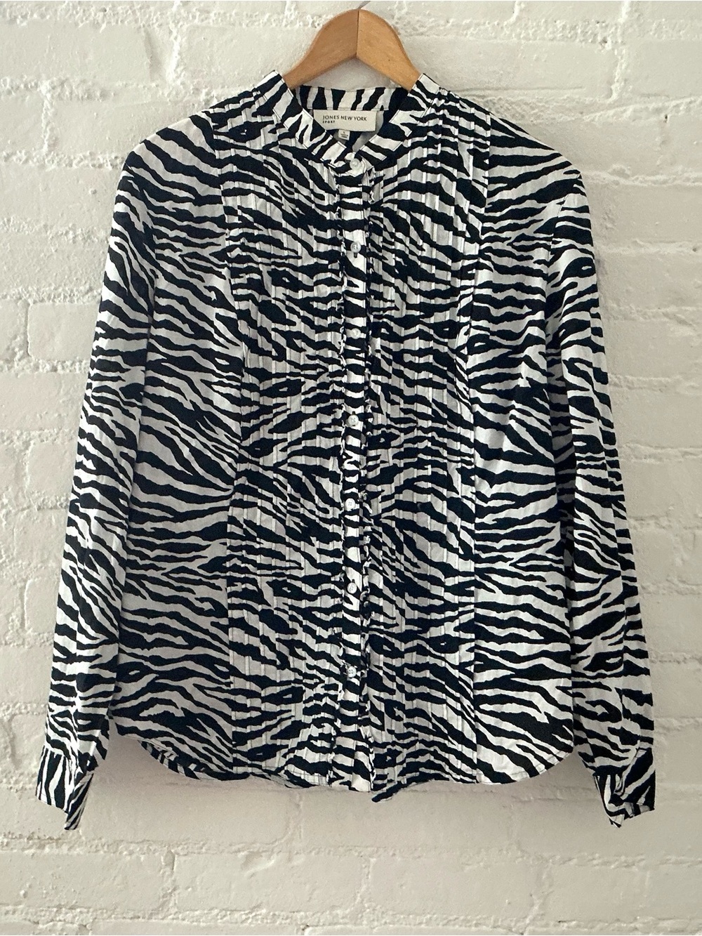 Jones NY Sport Zebra Print Long Sleeve Button Up Shirt Blouse Black White Sz L